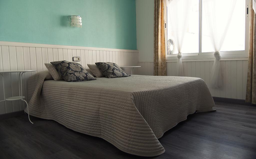 Hotel Salome Calafell Bilik gambar